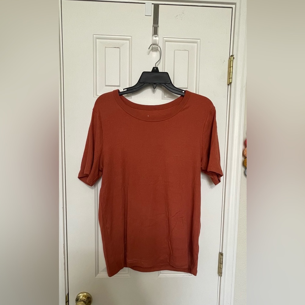 “A New Day” burnt orange ribbed top - Size XXL